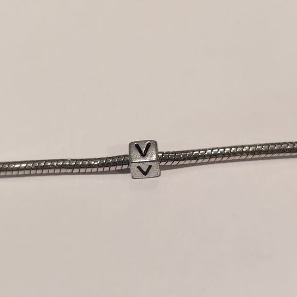 Silver V‎ Spacer Charm for Pandora Style Bracelet - Picture 2 of 5